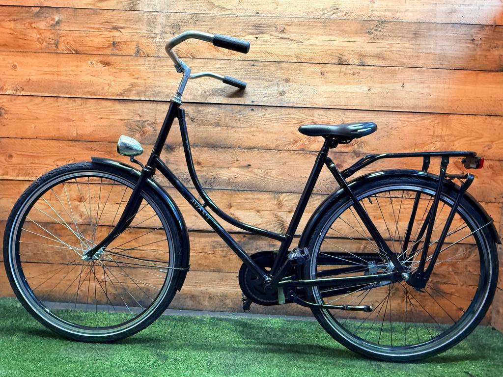 Avant Delta 28inch 53cm