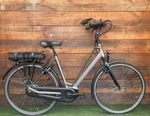 Batavus Bryte E-Bike, generalüberholt, 8 V, 28 Zoll, 54 cm