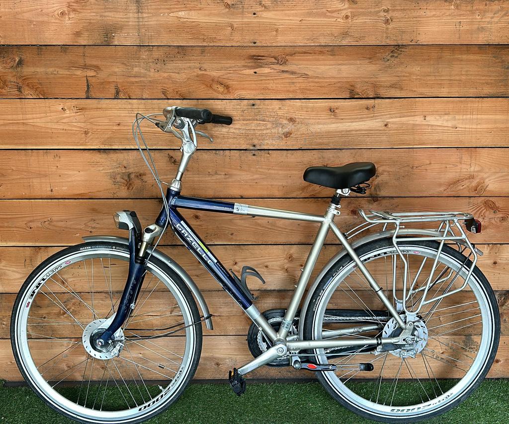 Gazelle Chamonix 8v 28inch 53cm