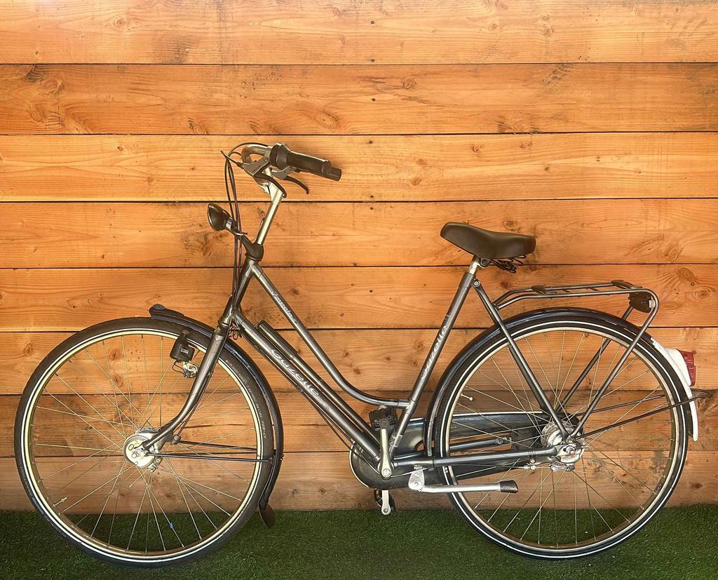 Gazelle Impala 7v 28inch 57cm