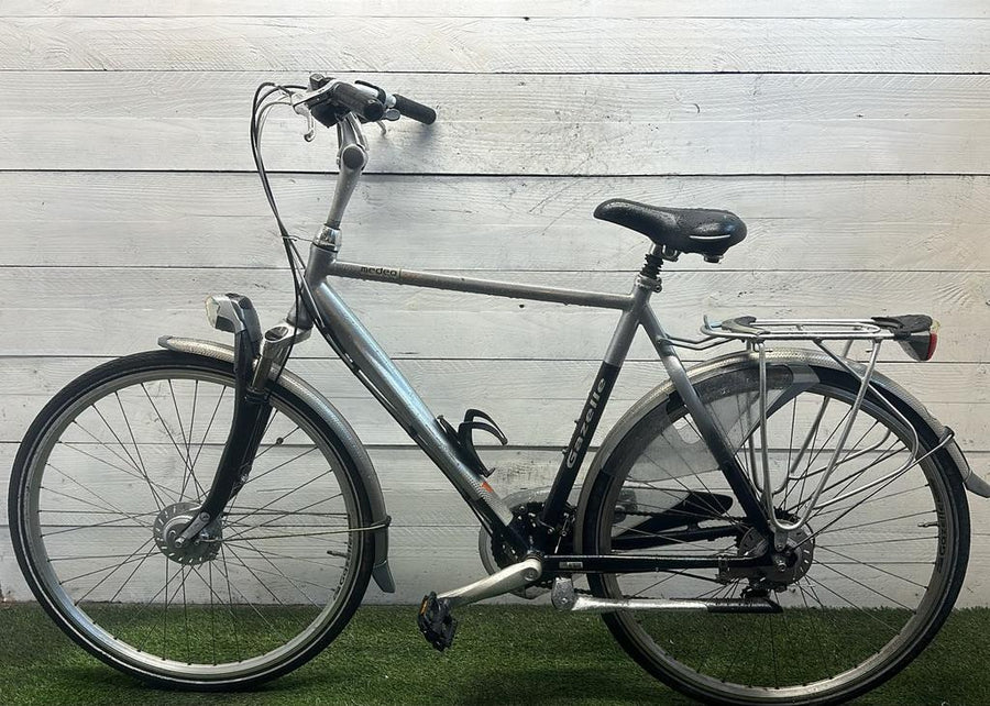 Gazelle Medeo