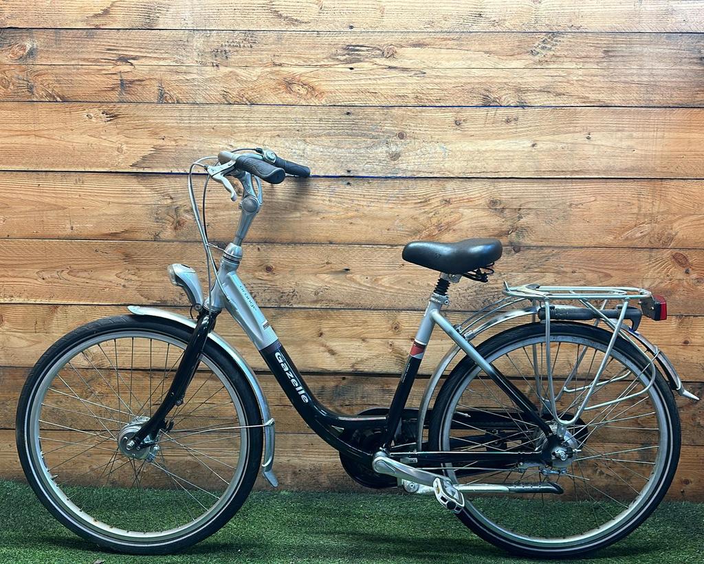 Gazelle Orange 7v 26inch 45cm