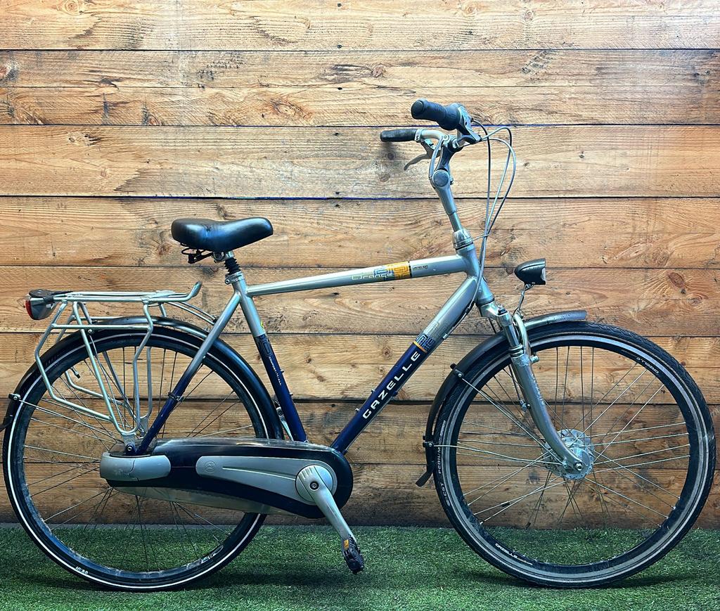 Gazelle Orange 8v 28inch 57cm