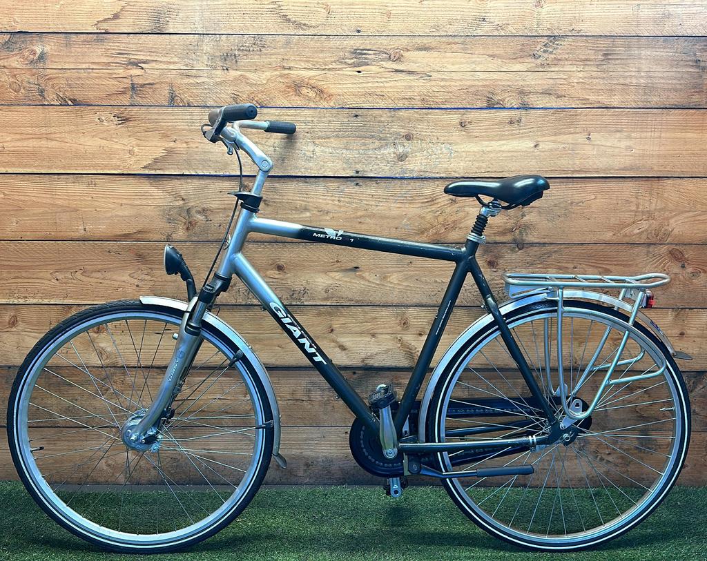 Giant Metro 28inch 57cm