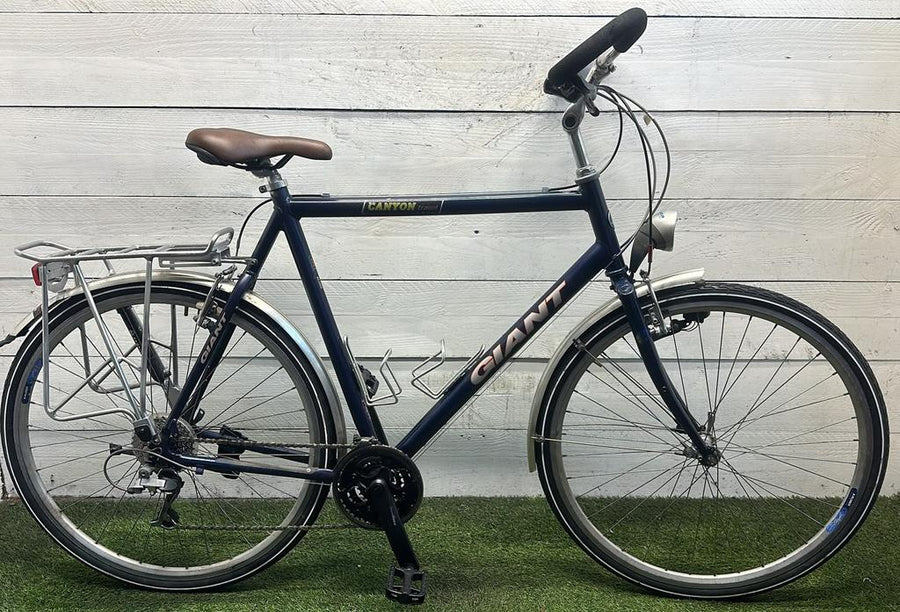 Giant canyon travel v24 cm64 inch28