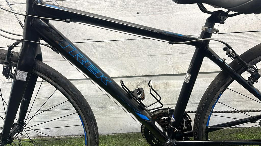 Trek seven four v24 cm44 inch28