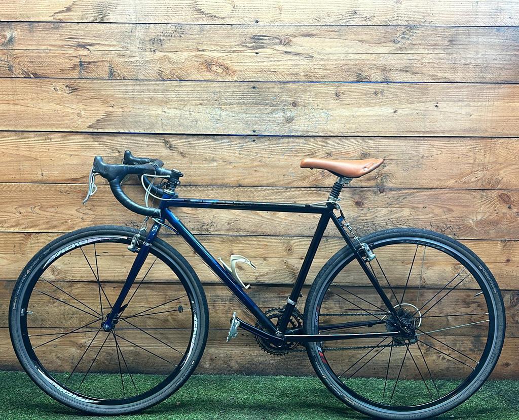 Van Tussen 30v 28inch 51cm